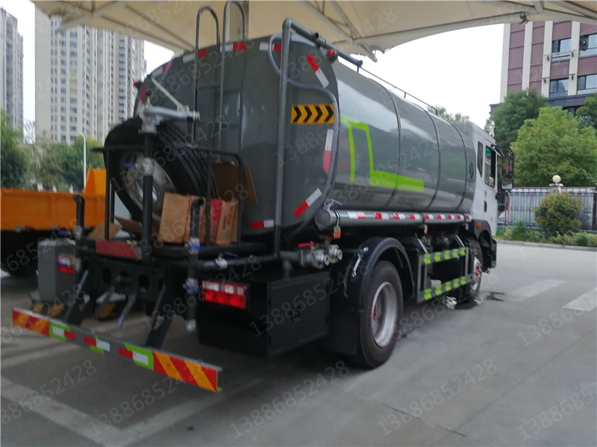 ����ӯͨ��܇�����|�L(f��ng)�{(l��n)�ƞ����a(ch��n)�S