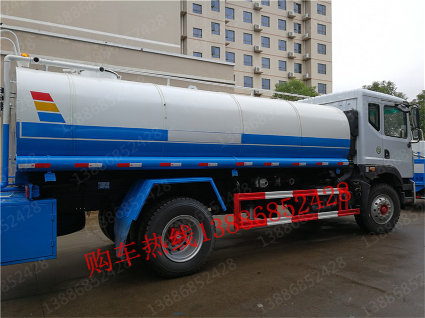 ����ӯͨ��܇�����|�L(f��ng)�{(l��n)�ƞ����a(ch��n)�S